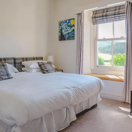 New 3* Appletreewick